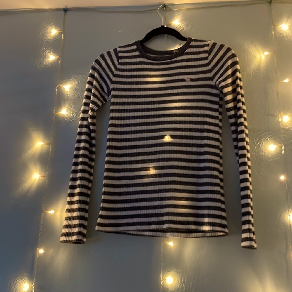 Abercrombie and Fitch kids shirt